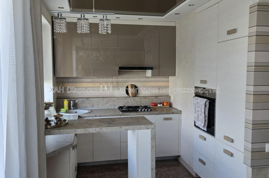 Продам квартиру, Победы просп. , 3  ком., 64 м², авторский дизайн 