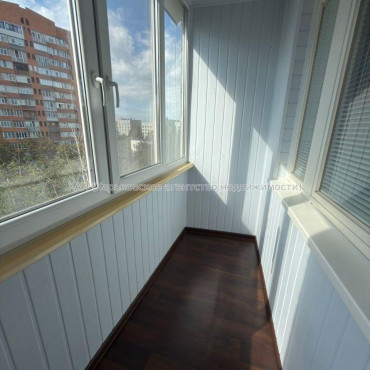 Продам квартиру, Гвардейцев Широнинцев ул. , 3  ком., 69.20 м², авторский дизайн 