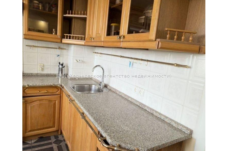Продам квартиру, Гвардейцев Широнинцев ул. , 3  ком., 69.20 м², авторский дизайн 