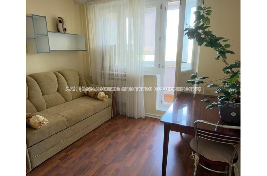 Продам квартиру, Гвардейцев Широнинцев ул. , 3  ком., 69.20 м², авторский дизайн 