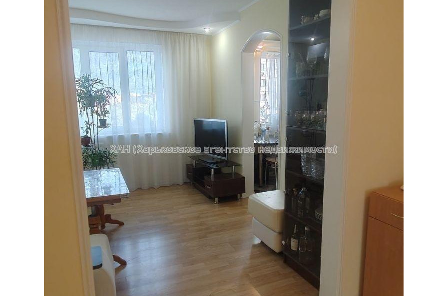 Продам квартиру, Гвардейцев Широнинцев ул. , 3  ком., 69.20 м², авторский дизайн 