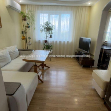 Продам квартиру, Гвардейцев Широнинцев ул. , 3  ком., 69.20 м², авторский дизайн 