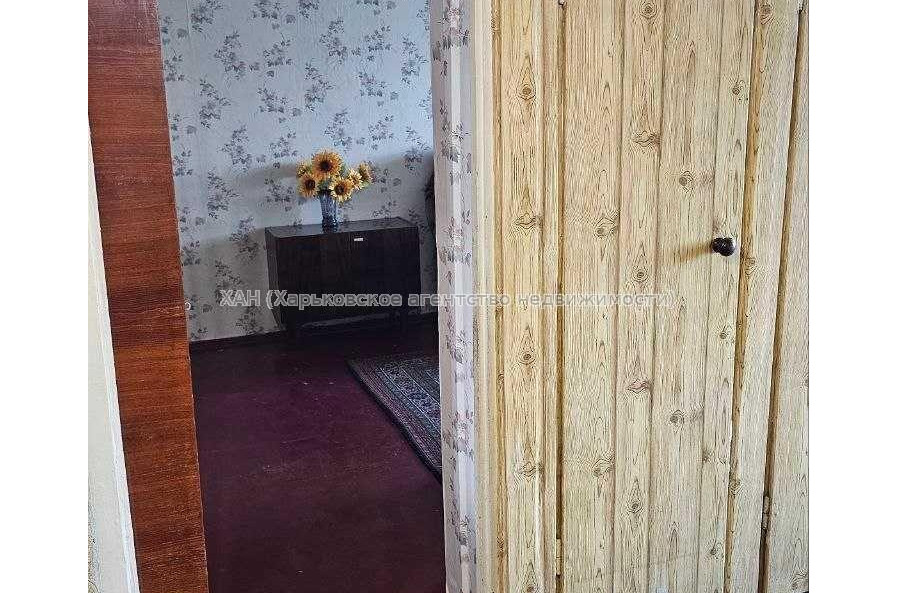 Продам квартиру, Гвардейцев Широнинцев ул. , 1 кім., 32.70 м², косметический ремонт 