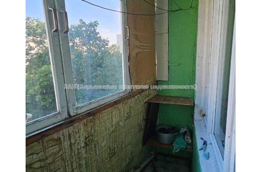 Продам квартиру, Гвардейцев Широнинцев ул. , 1 кім., 32.70 м², косметический ремонт 