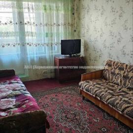 Продам квартиру, Гвардейцев Широнинцев ул. , 1 кім., 32.70 м², косметический ремонт