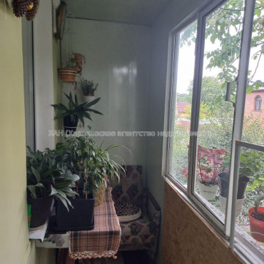 Продам квартиру, Богдана Хмельницкого ул. , 3 кім., 56 м², капитальный ремонт 