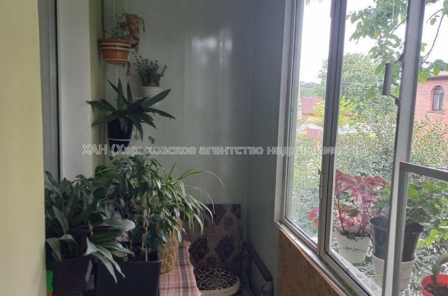 Продам квартиру, Богдана Хмельницкого ул. , 3 кім., 56 м², капитальный ремонт 