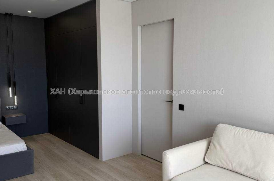 Продам квартиру, Героев Харькова просп. , 1 кім., 49 м², авторский дизайн 