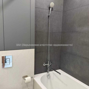 Продам квартиру, Героев Харькова просп. , 1 кім., 49 м², авторский дизайн 
