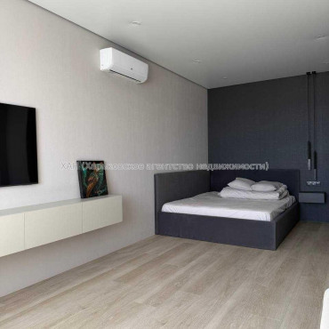 Продам квартиру, Героев Харькова просп. , 1 кім., 49 м², авторский дизайн 