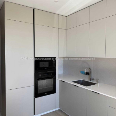 Продам квартиру, Героев Харькова просп. , 1 кім., 49 м², авторский дизайн 