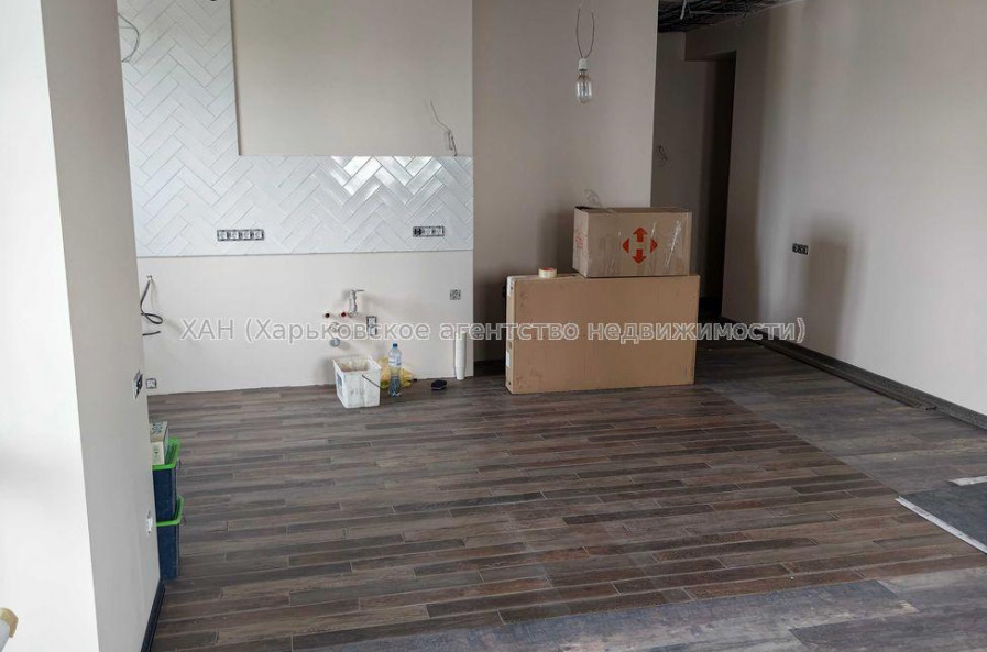 Продам квартиру, Лисаветинская ул. , 3  ком., 97 м², евроремонт 