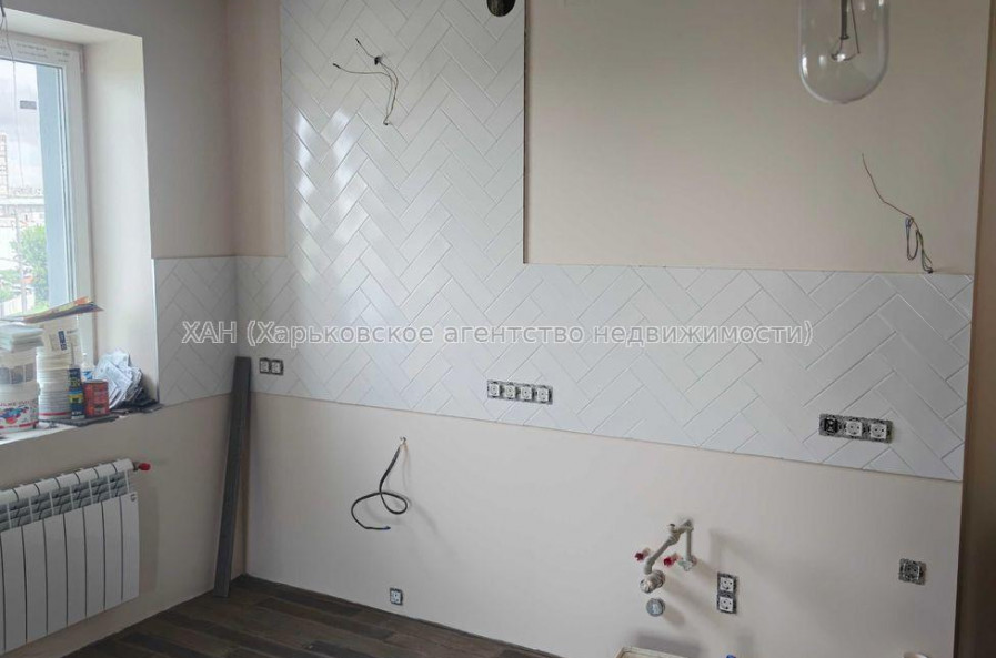Продам квартиру, Лисаветинская ул. , 3  ком., 97 м², евроремонт 