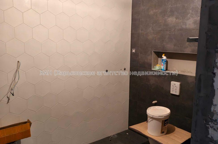 Продам квартиру, Лисаветинская ул. , 3  ком., 97 м², евроремонт 