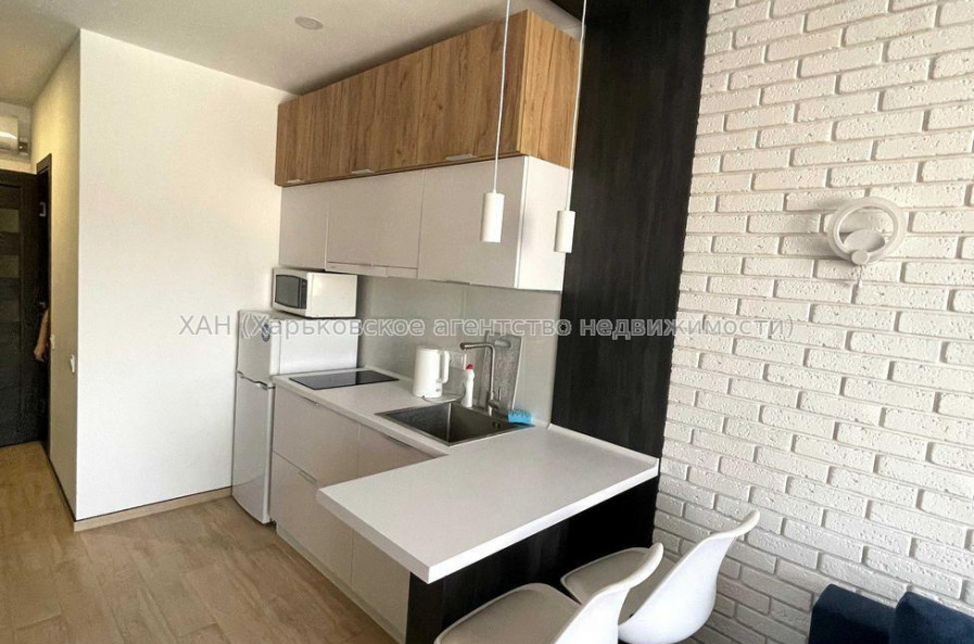 Продам квартиру, Чигирина ул. , 1 кім., 23 м², евроремонт 