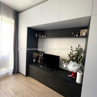 Продам квартиру, Чигирина ул. , 1 кім., 23 м², евроремонт 