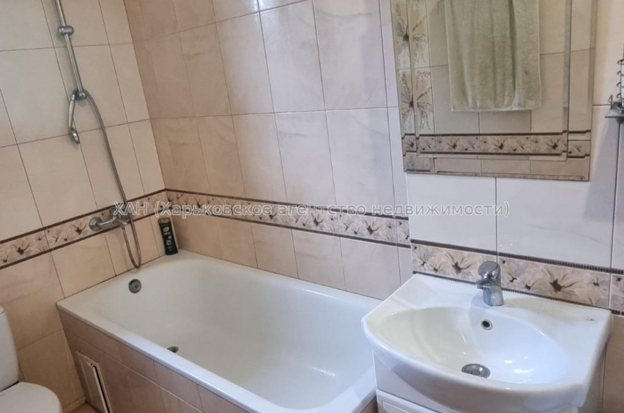 Продам будинок, Дмитрия Антоненко ул. , 95 м², 8 соток, евроремонт 
