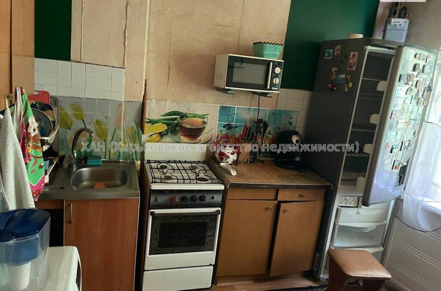Продам квартиру, Михаила Комарова ул. , 2  ком., 45.80 м², косметический ремонт 
