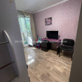Продам квартиру, Михаила Комарова ул. , 2  ком., 45.80 м², косметический ремонт 