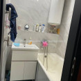 Продам квартиру, Михаила Комарова ул. , 2  ком., 45.80 м², косметический ремонт 
