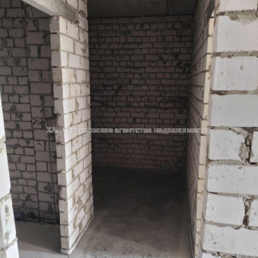 Продам квартиру, Шевченко ул. , 1 кім., 40 м², частичный ремонт 
