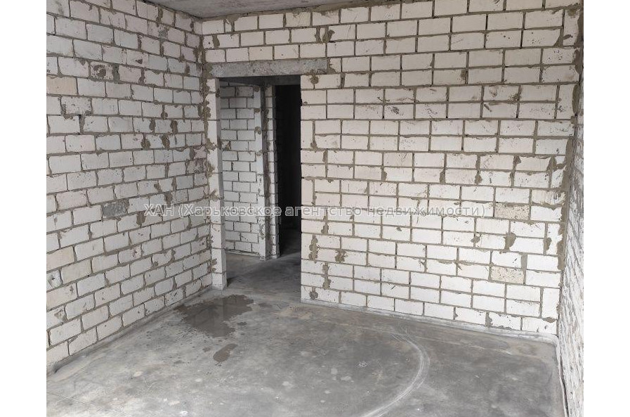 Продам квартиру, Шевченко ул. , 1 кім., 40 м², частичный ремонт 