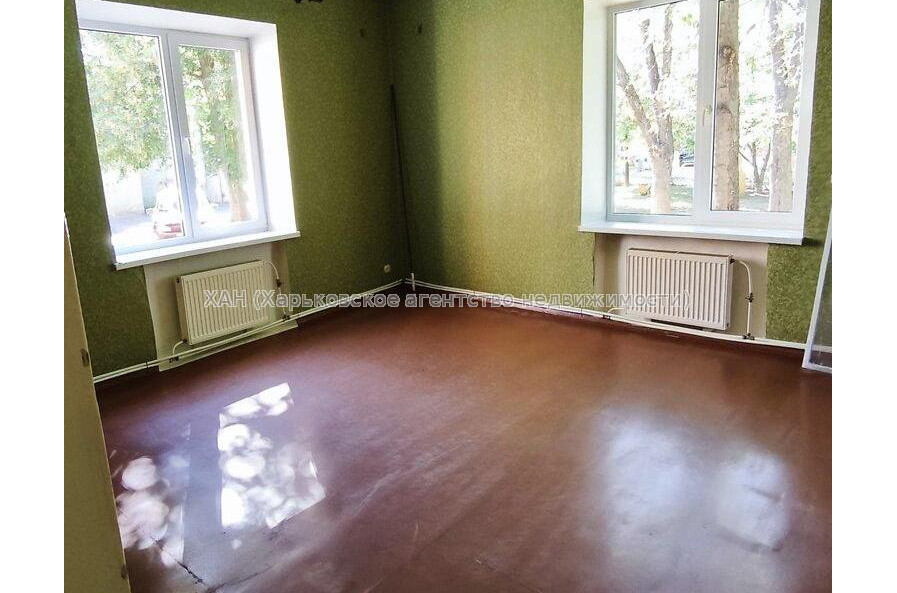 Продам квартиру, Ново-Баварский просп. , 4  ком., 66.10 м², косметический ремонт 