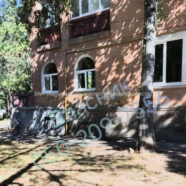 Продам квартиру, Ново-Баварский просп. , 4  ком., 66.10 м², косметический ремонт 