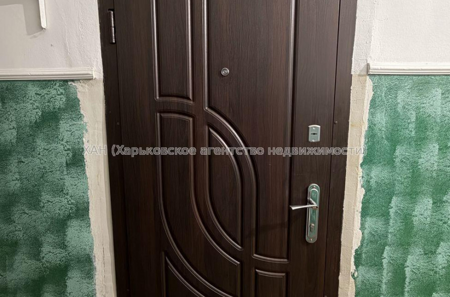 Продам квартиру, Леонида Быкова ул. , 1 кім., 27 м², косметический ремонт 