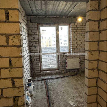 Продам квартиру, Драгоманова ул. , 1  ком., 34.40 м², без отделочных работ 