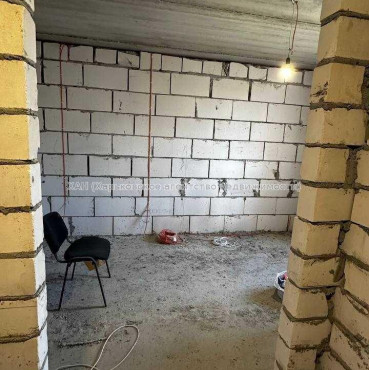 Продам квартиру, Драгоманова ул. , 1  ком., 34.40 м², без отделочных работ 
