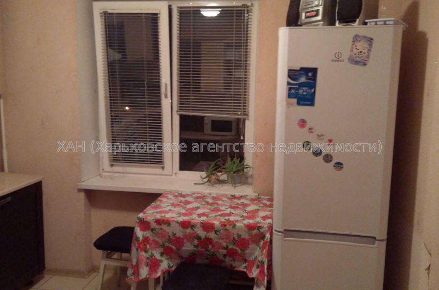 Продам квартиру, Ковтуна ул. , 1  ком., 40 м², евроремонт 