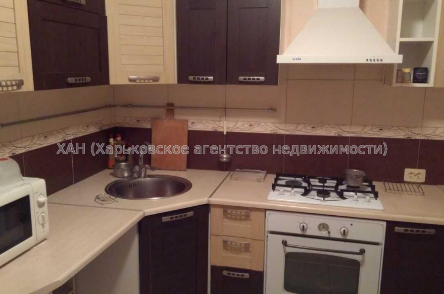 Продам квартиру, Ковтуна ул. , 1  ком., 40 м², евроремонт 
