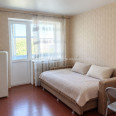 Продам квартиру, Ново-Баварский просп. , 2  ком., 42 м², советский ремонт 