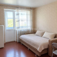 Продам квартиру, Ново-Баварский просп. , 2  ком., 42 м², советский ремонт 