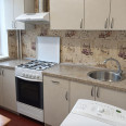 Продам квартиру, Ново-Баварский просп. , 2  ком., 42 м², советский ремонт 