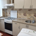 Продам квартиру, Ново-Баварский просп. , 2  ком., 42 м², советский ремонт 