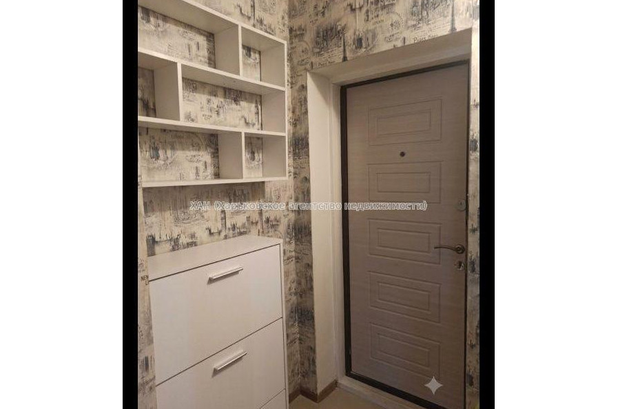 Продам квартиру, Ново-Баварский просп. , 2  ком., 42 м², советский ремонт 