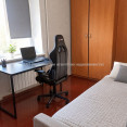 Продам квартиру, Ново-Баварский просп. , 2  ком., 42 м², советский ремонт 