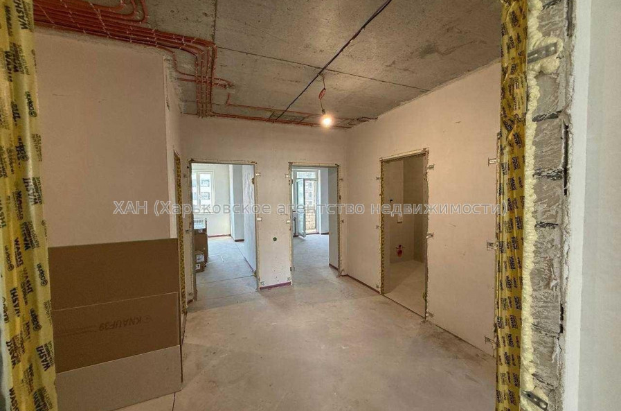 Продам квартиру, Льва Ландау просп. , 3 кім., 105 м², без отделочных работ 