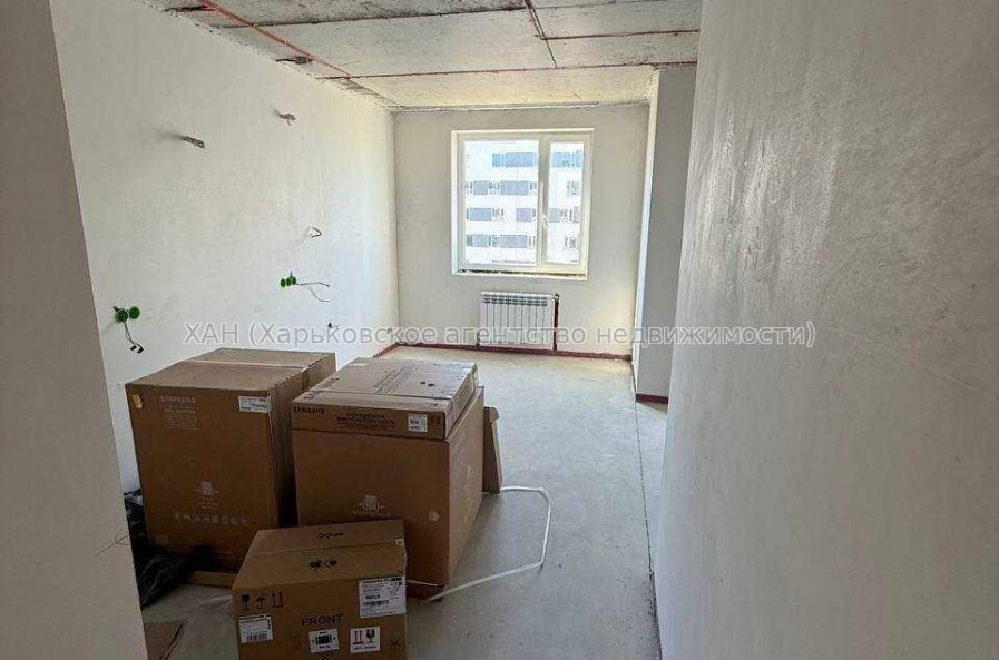 Продам квартиру, Льва Ландау просп. , 3 кім., 105 м², без отделочных работ 