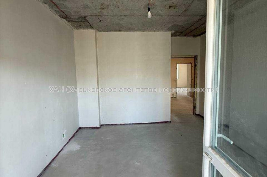 Продам квартиру, Льва Ландау просп. , 3 кім., 105 м², без отделочных работ 