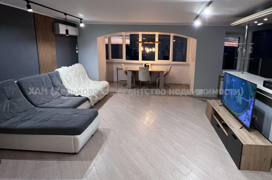 Продам квартиру, Клочковская ул. , 4 кім., 114 м², авторский дизайн 