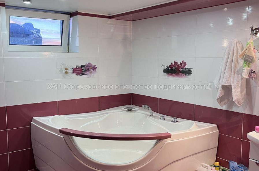 Продам квартиру, Клочковская ул. , 4 кім., 114 м², авторский дизайн 