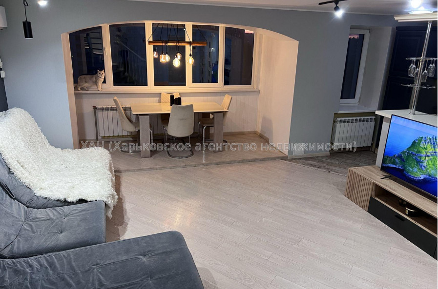 Продам квартиру, Клочковская ул. , 4 кім., 114 м², авторский дизайн 