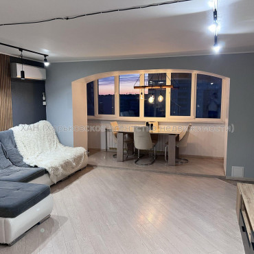 Продам квартиру, Клочковская ул. , 4 кім., 114 м², авторский дизайн 