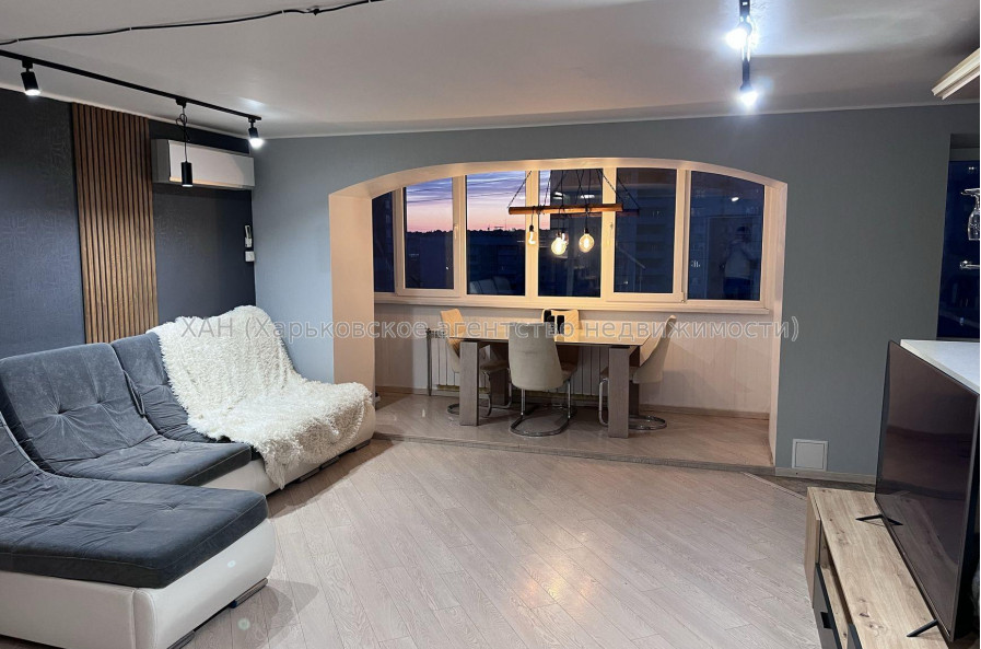 Продам квартиру, Клочковская ул. , 4 кім., 114 м², авторский дизайн 
