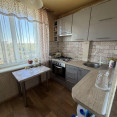 Продам квартиру, Валентиновская ул. , 3  ком., 66 м², косметический ремонт 