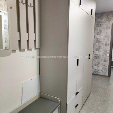 Продам квартиру, Льва Ландау просп. , 2  ком., 46 м², авторский дизайн 