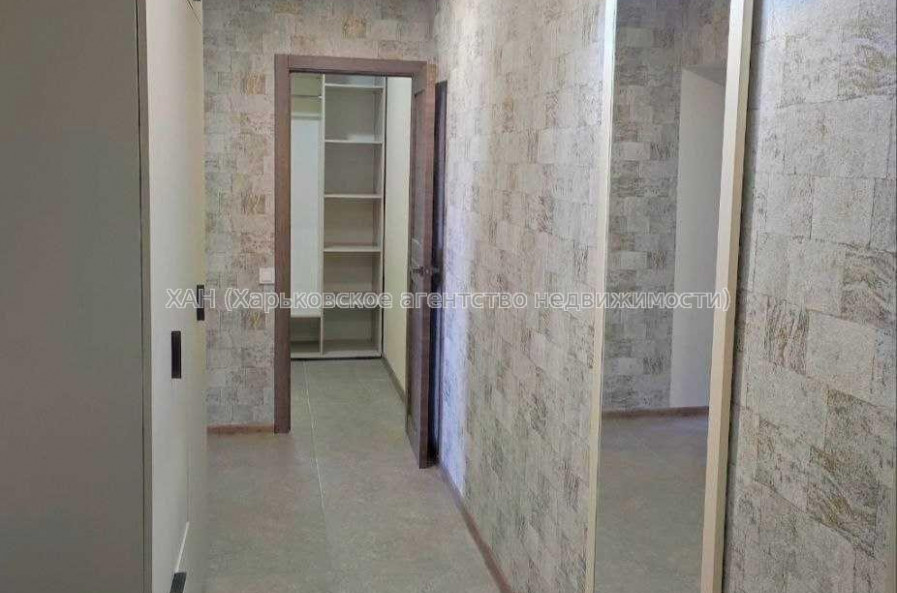 Продам квартиру, Льва Ландау просп. , 2  ком., 46 м², авторский дизайн 